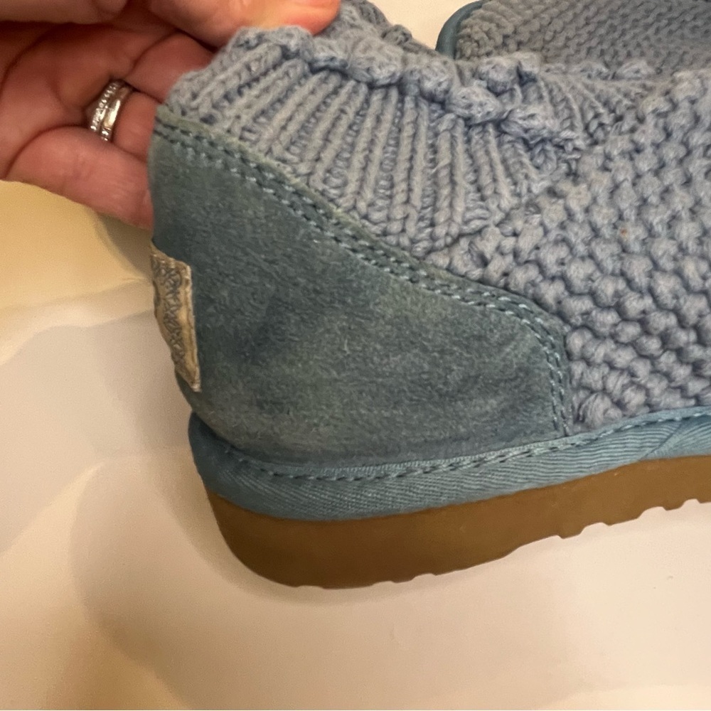 Genuine Ugg Australia Classic Women’s Crochet Tall Boots Size 7 Blue Wool Insole - Picture 12 of 15